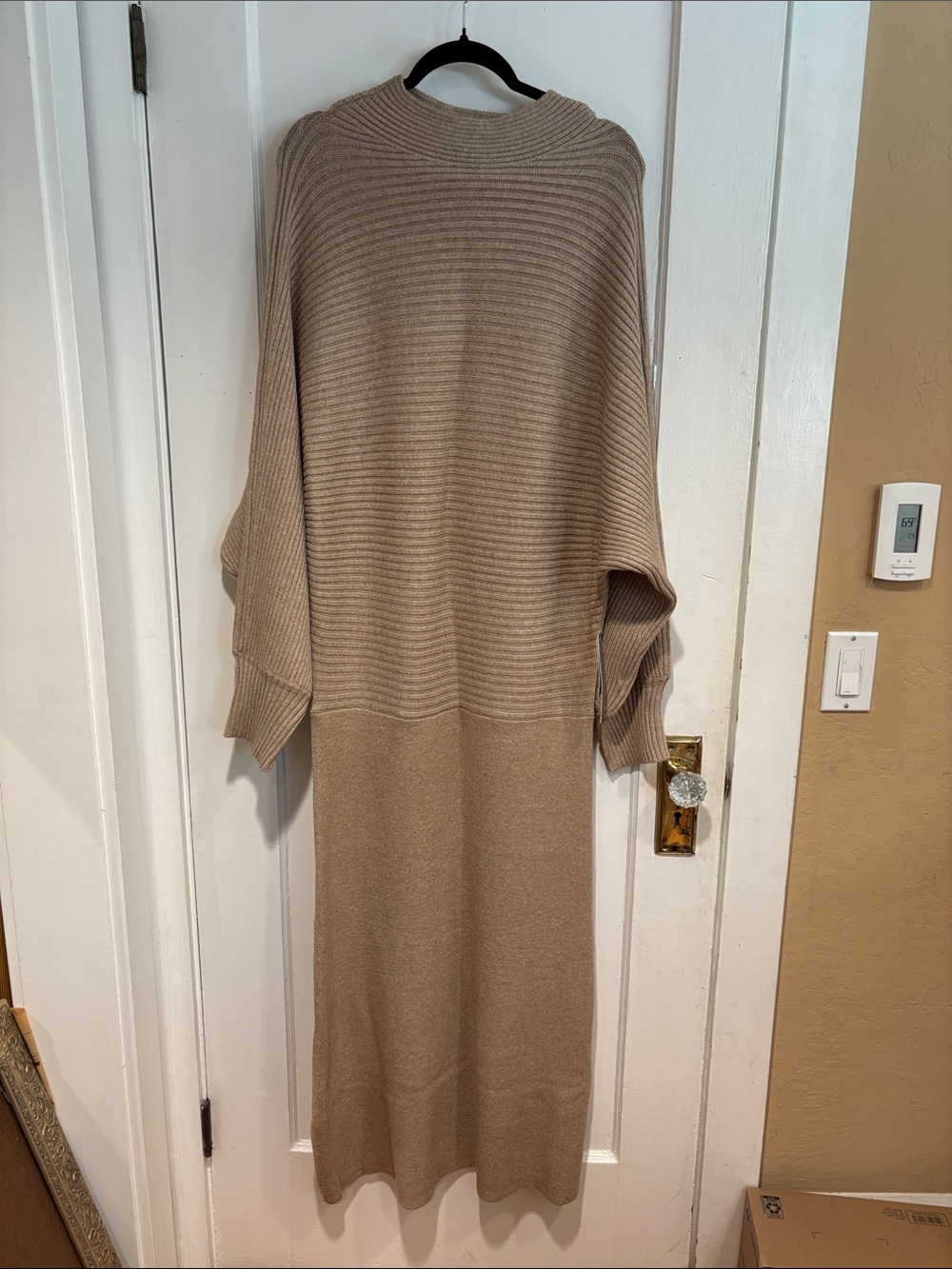 Anthropologie Taupe Ribbed Knit Maxi Dress viscose poly nylon blend. 3X